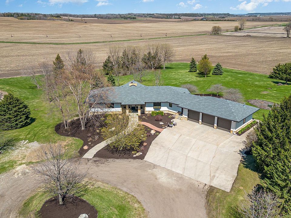 2055 330th St E, Northfield, MN 55057 MLS 6356371 Zillow