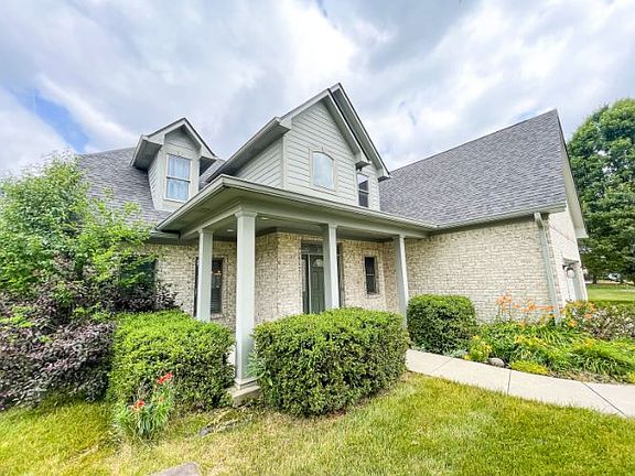 4th image of 22 Johnston Ct
