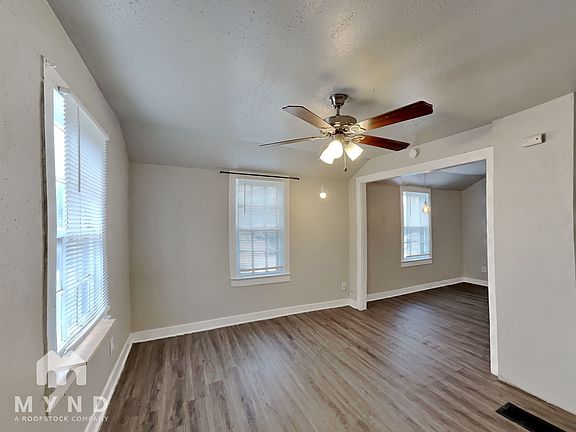 4th image of 2205 Avenue V