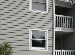 1430 N Oak Hill Dr UNIT J-3, South Bend, IN
