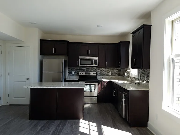 Mayfair West End — Photo 8