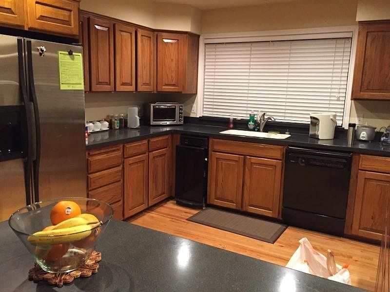 2nd image of 20707 NE 142nd St