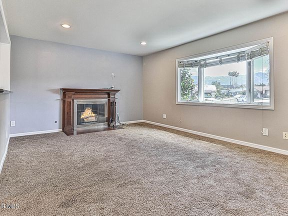 5th image of 3341 Henry Dr