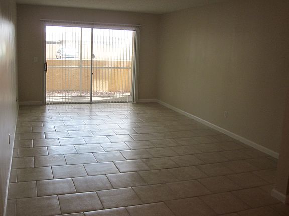2nd image of 638 Kenwick 103 Cir