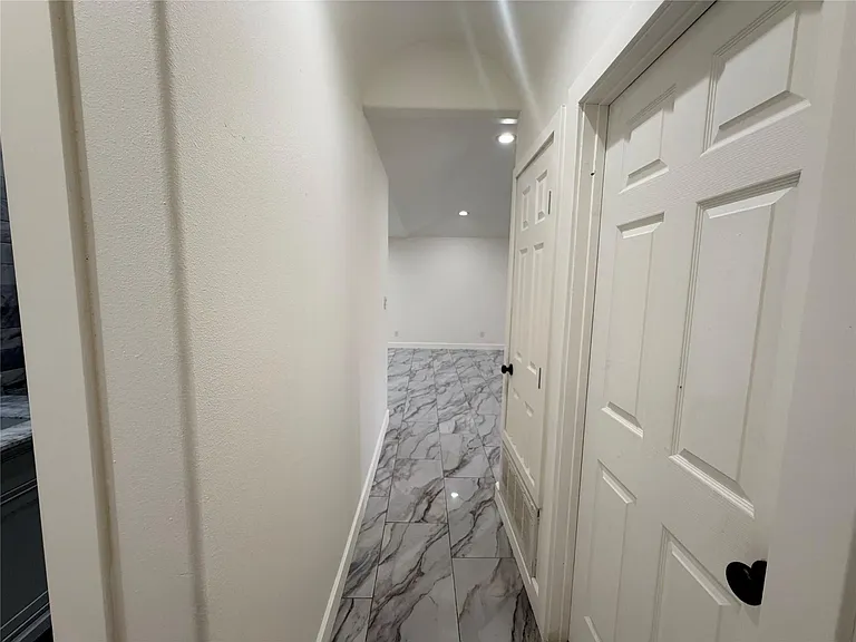 1427 Kappa St — Photo 29
