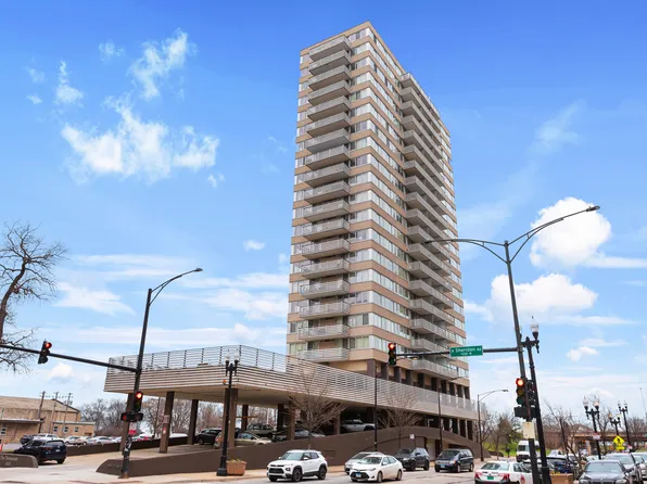5601 N Sheridan Rd APT 13E, Chicago, IL 60660