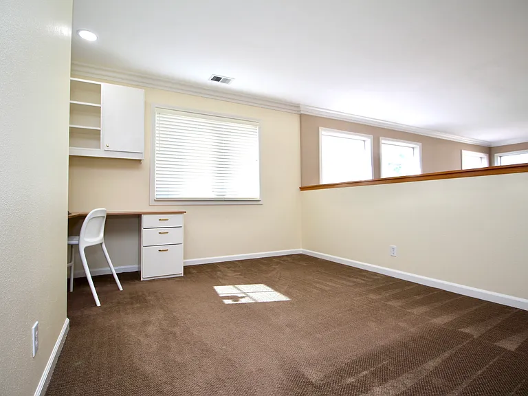 15512 Oceanside Way — Photo 30
