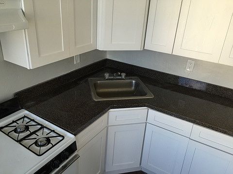 5th image of 207 Stevens Ave APT 4