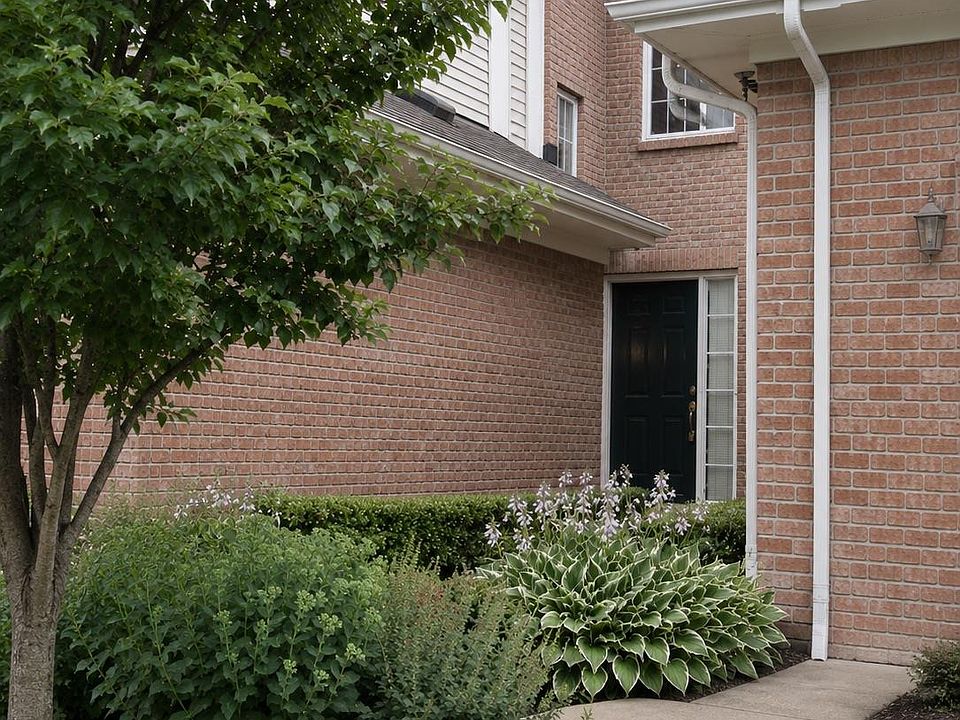 1st image of 305 James Cir
