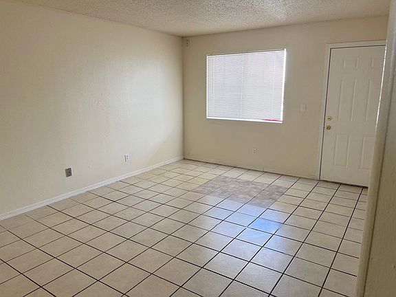 3rd image of 604 Chama St SE #E