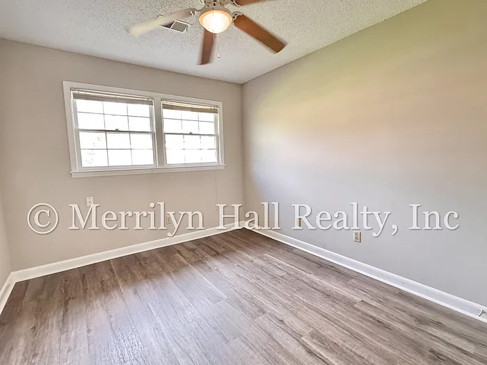 122 Jefferson Pl — Photo 13