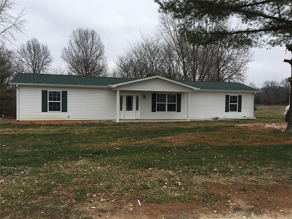 1st image of 136 Highland Dr