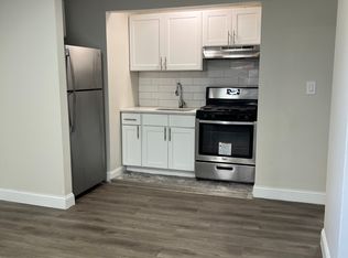 111 Washington St #4B, East Orange, NJ 07017