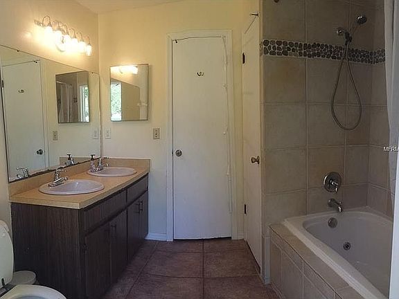 2nd Bath Jacuzzi Tub