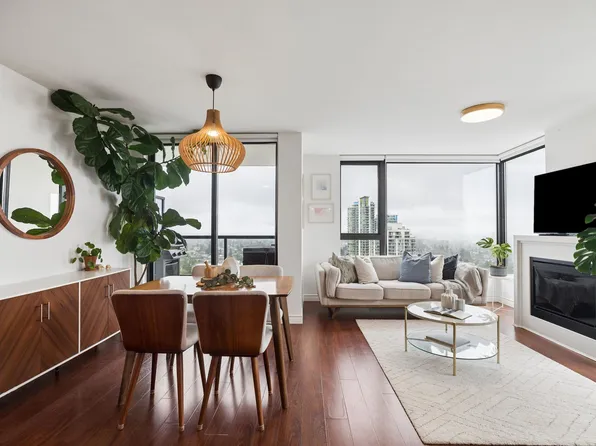 7063 Hall Ave #2706, Burnaby, BC V5E 0A5