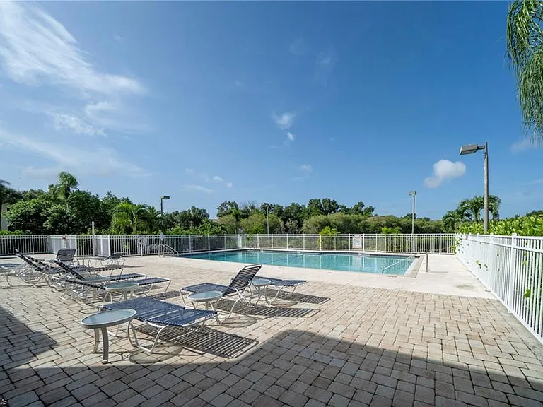 6400 Aragon Way #303 — Photo 13