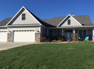 394 Sara Ln, La Porte, IN 46350