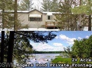 10747 Riverview Dr, Big Rapids, MI 49307