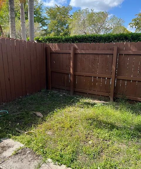 1404 San Remo Cir — Photo 16