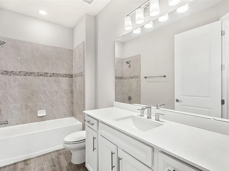 14334 Noto Ave — Photo 20