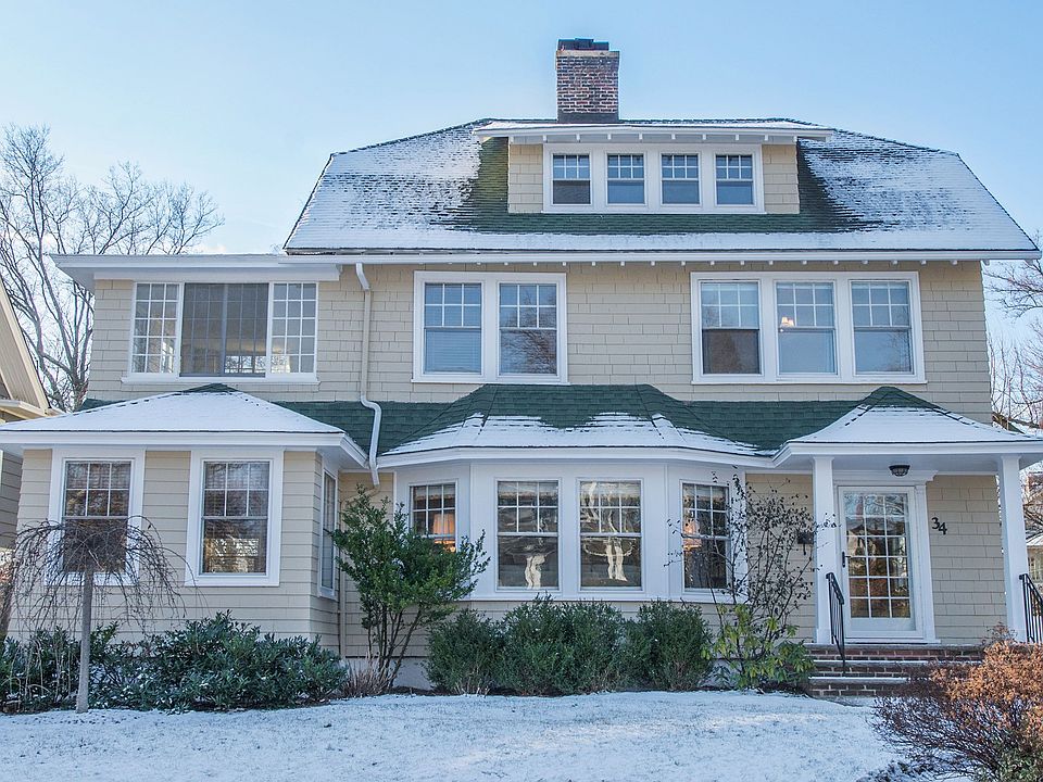 Beautifully Updated - Great Location