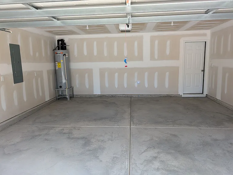 6025 Howth Way — Photo 33