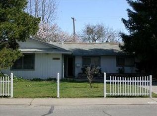 2524 Thelma Ave, Sacramento, CA 95833