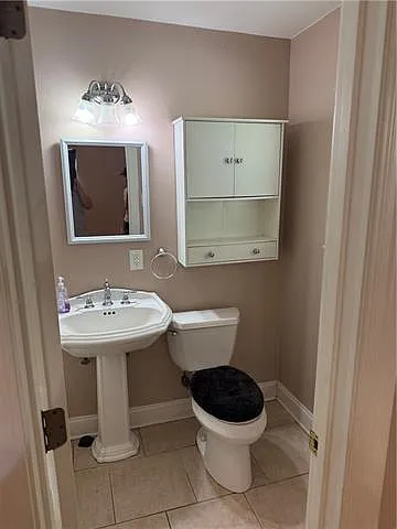 5661B Woodlawn Pl — Photo 4