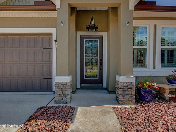 4th image of 394 BALEARICS Drive