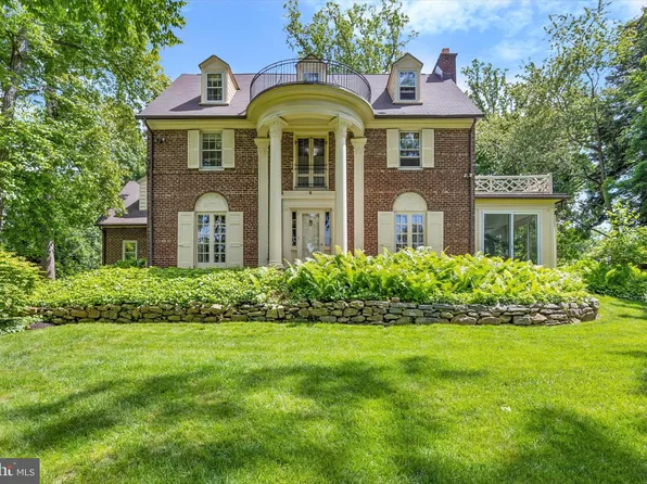 226 Upland Way, Wayne, PA 19087