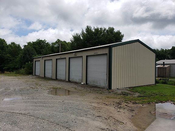 4th image of 35 Highway 218 Byp