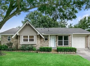 6604 Ithaca St, Metairie, LA 70003