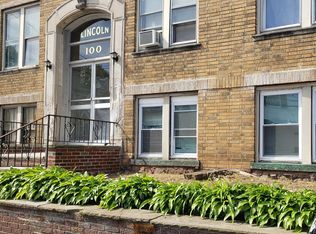100 W 33rd St #11216552, Bayonne, NJ 07002
