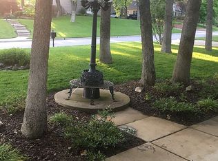 8927 S Lakewood Ave, Tulsa, OK 74137