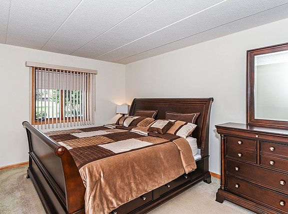 5th image of 10231 S Major Ave #107