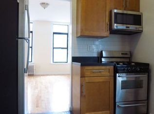 301 E 82nd St #2NR, New York, NY 10028