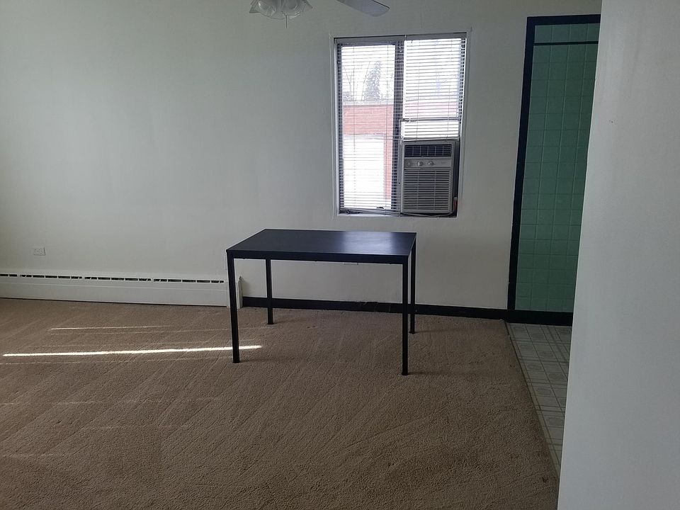 2nd image of 144 Ann St APT 9
