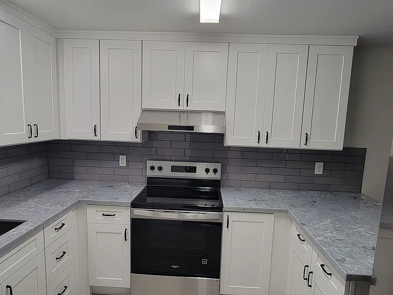 12613 SE 42nd St #613 — Photo 2