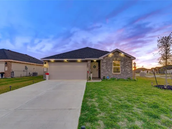 1268 Waterside Trace, Sealy, TX 77474