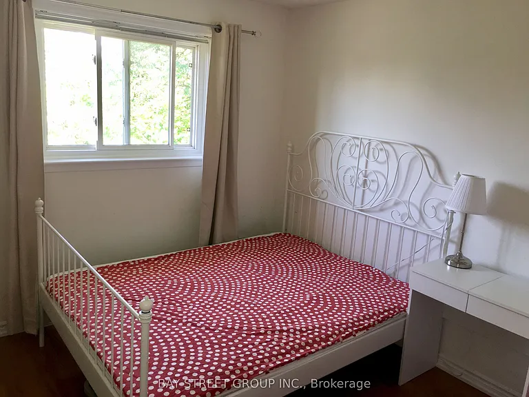210 Shaughnessy Blvd — Photo 11