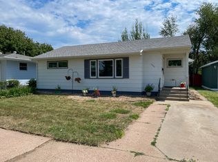 1460 Kansas Ave SE, Huron, SD 57350