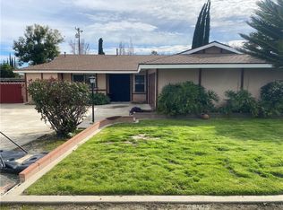 1674 E Jefferson Ave, Pomona, CA 91767