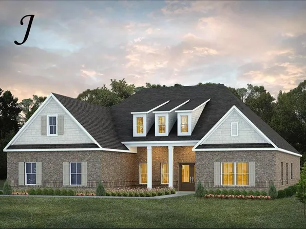 704 Charleston Mills Dr, Midland City, AL 36350