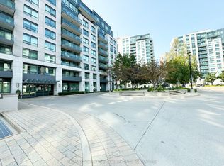 30 Clegg Rd #218, Markham, ON L6G 0B4