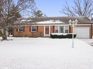 805 Maryknoll Dr, Lockport, IL 60441