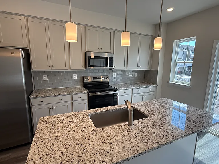 279 Sandy Bottom Cir — Photo 11