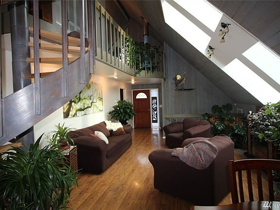 5th image of 4720 Birchtree Ln NW