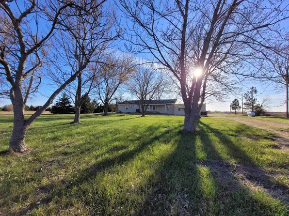 3464 NE 110th Ave, Murdock, KS 67111