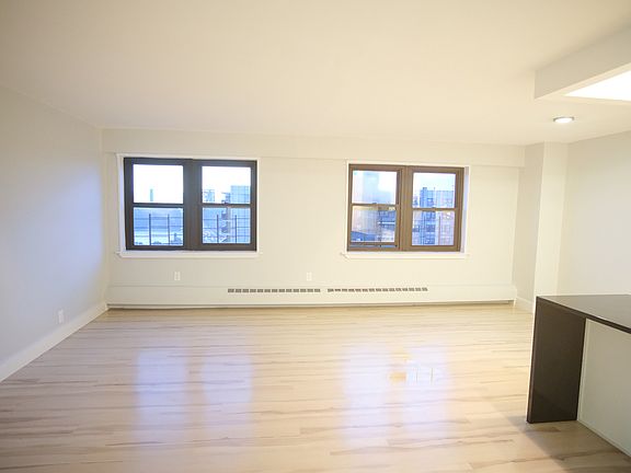 3rd image of 1370 Saint Nicholas Ave APT 20S