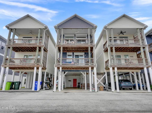 303 Vesta Court, Surf City, NC 28445
